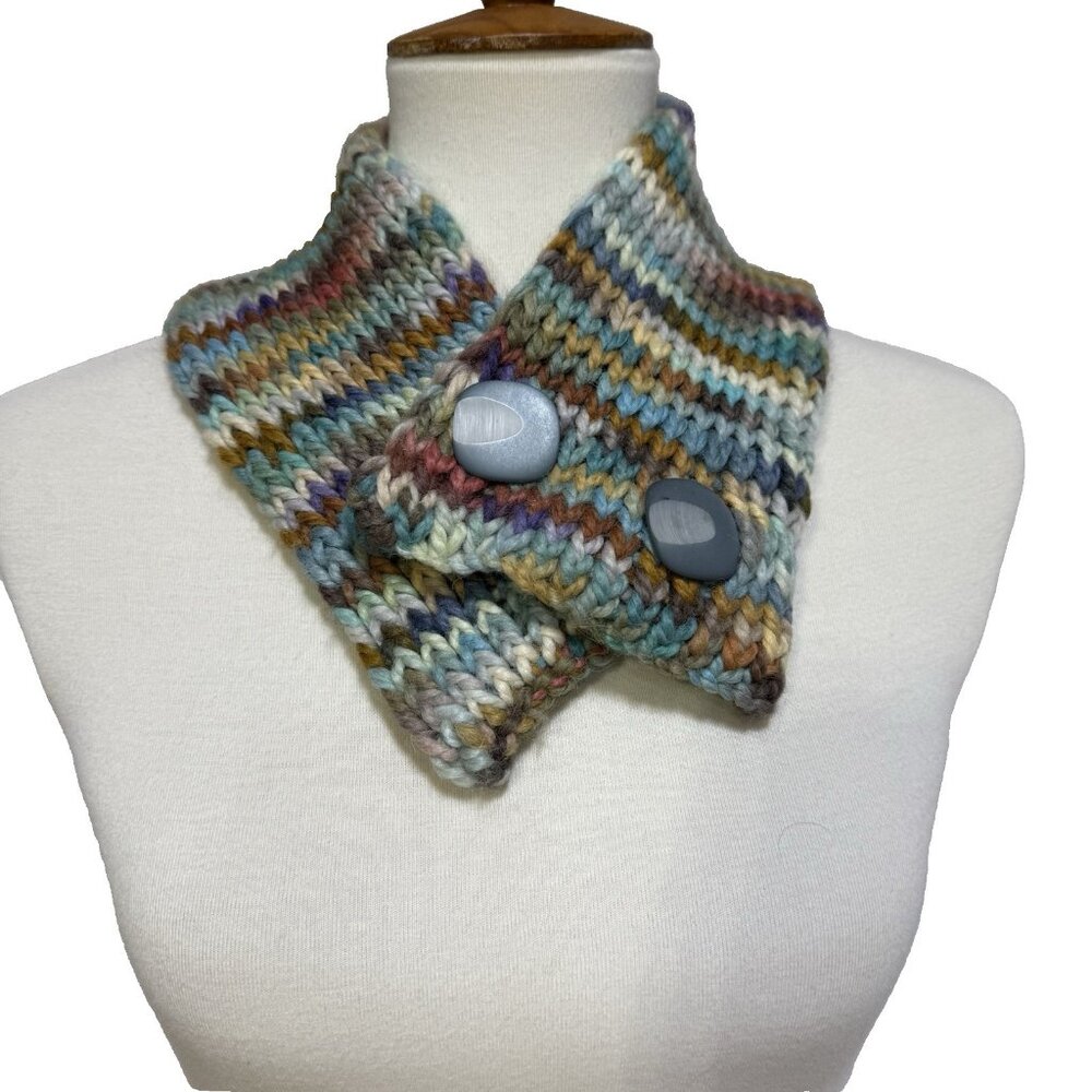 Womens Neck Scarf Gren Pink Gray Knit 27" x4.5" Winter Warm 2 Buttons